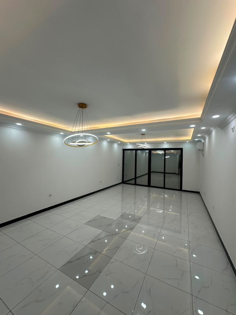 Appartement à Louer 3