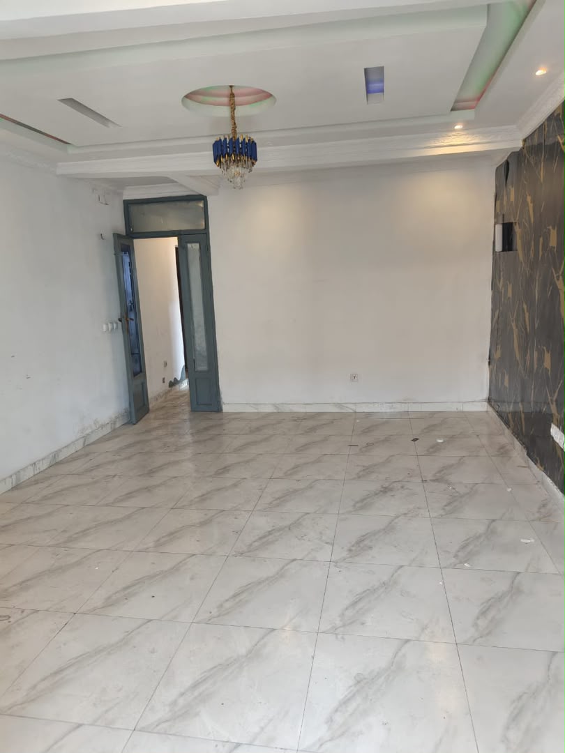 Appartement à Louer 3
