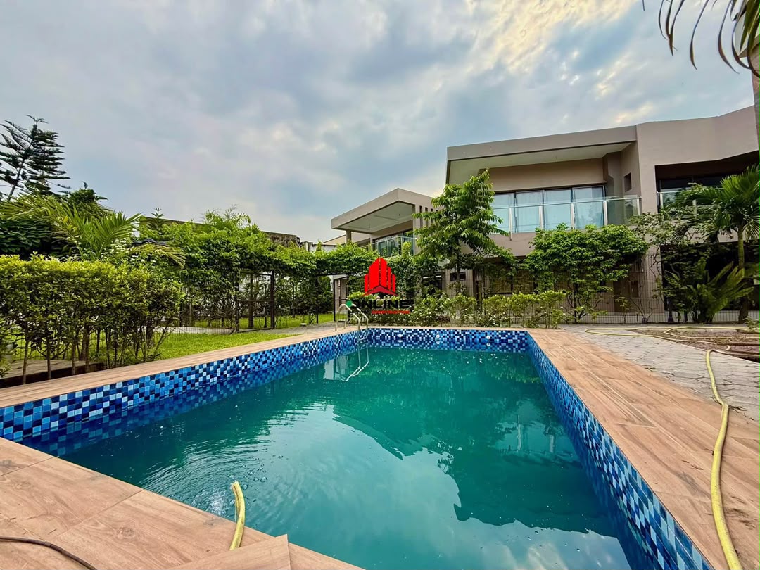 VILLA A VENDRE 6