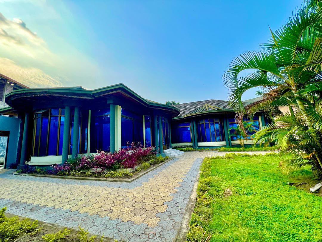 VILLA A VENDRE